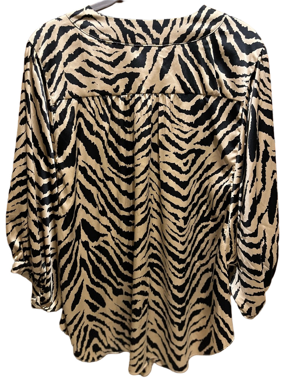 65. WOMENS CHICO’S 1/M DETAIL TOP - Picture 4 of 4